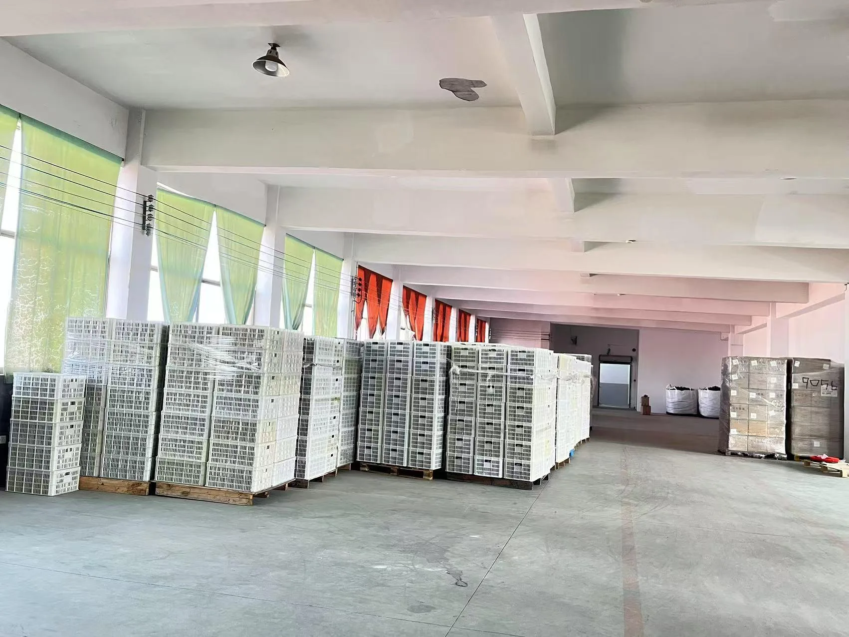 Export-ready drinkware factory capability